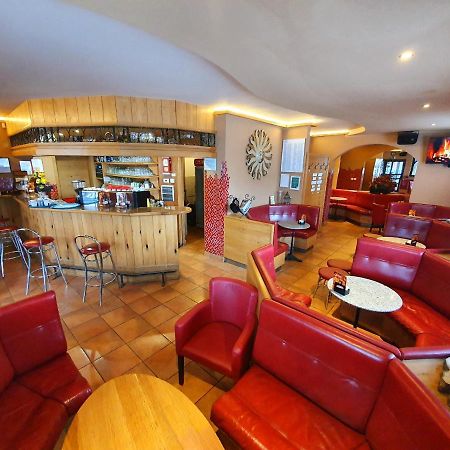 Hostel Novak Novo Mesto Ngoại thất bức ảnh