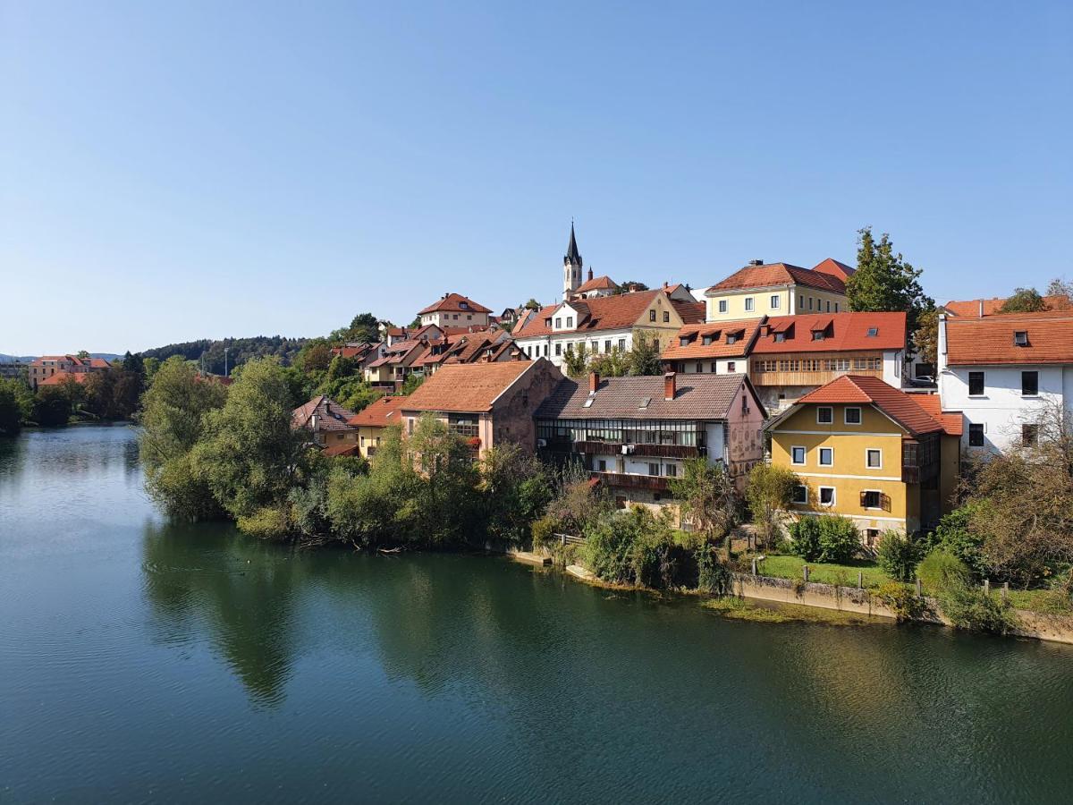 Hostel Novak Novo Mesto Ngoại thất bức ảnh